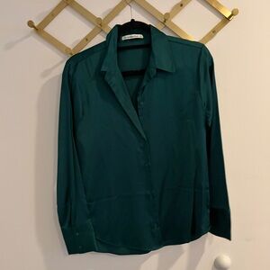 Abercrombie & Fitch Dark Green Button Down Shirt